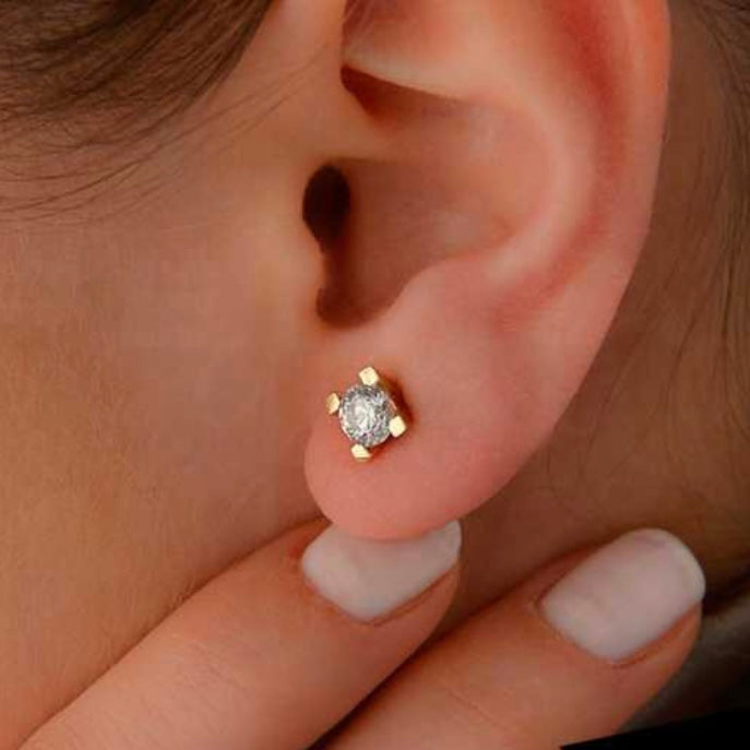 Класически обеци от жълто злато с диаманти 0.60 карата